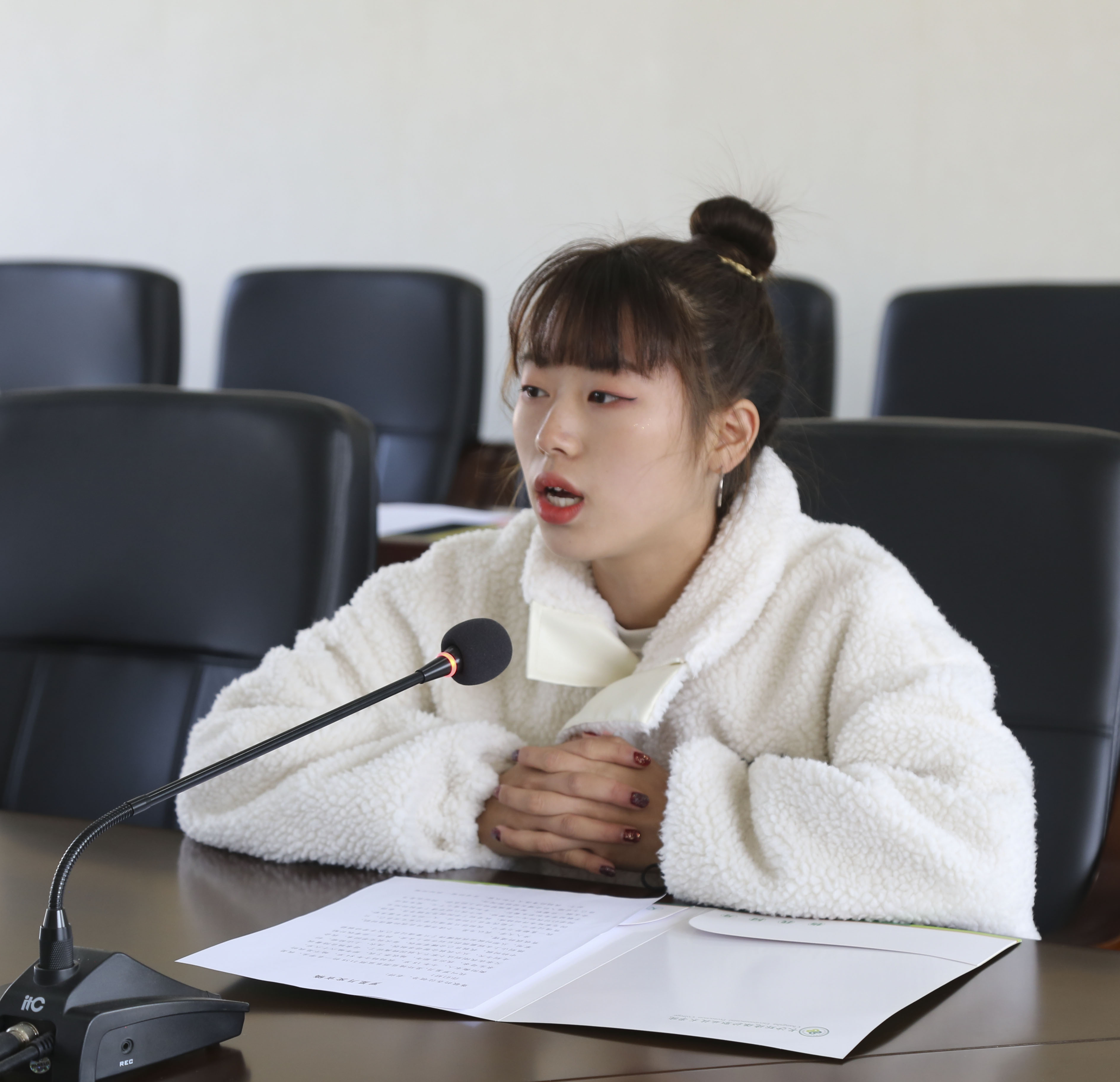 06：长沙环保学院受助学生代表罗星月.JPG